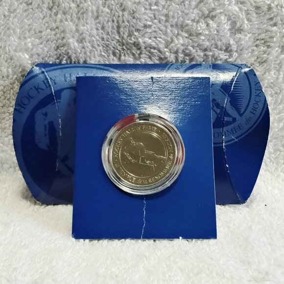 1999 Wayne Gretzky Induction inti the Hockey Hall of Fame 11-22-99 Medallion!! - Picture 2 of 4